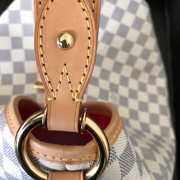 Authentic Delightful MM - Picture 4 of 8